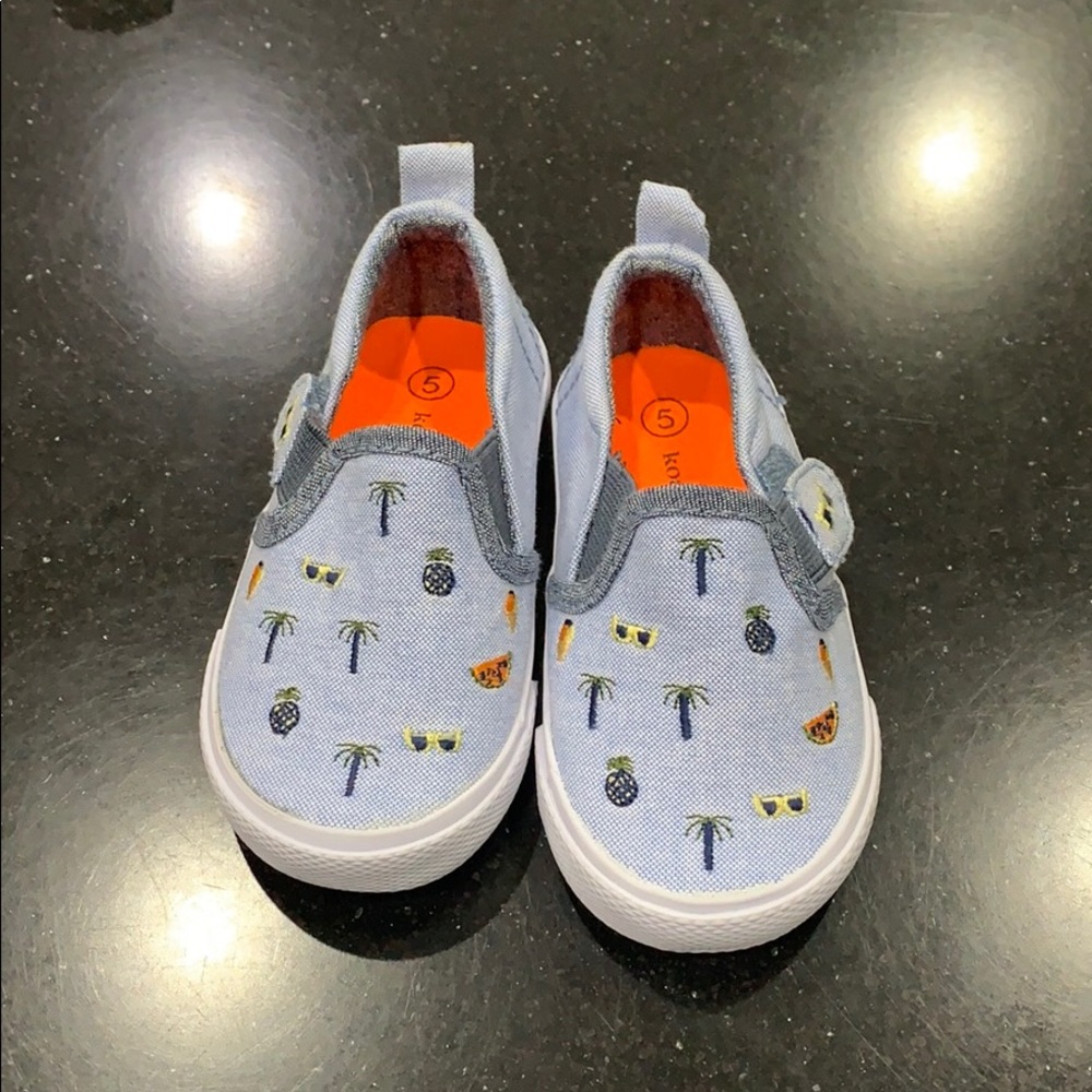 BRAND NEW!!!!! Toddler size 5 slip on shoes